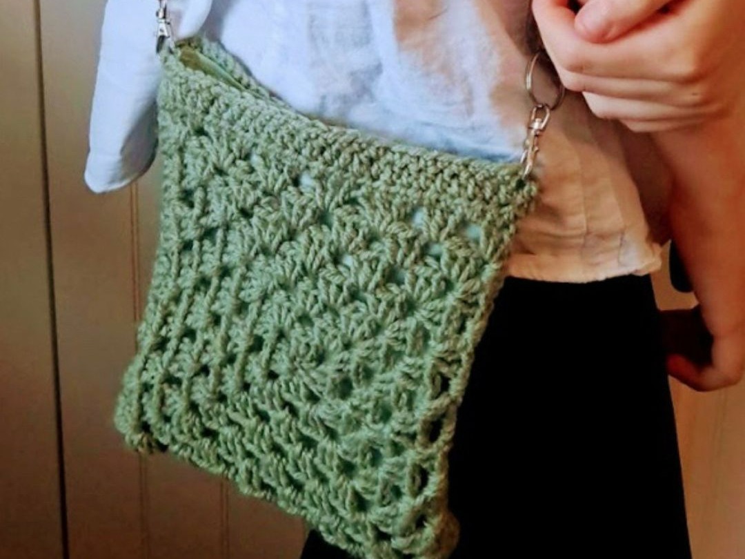 Crossbody bag